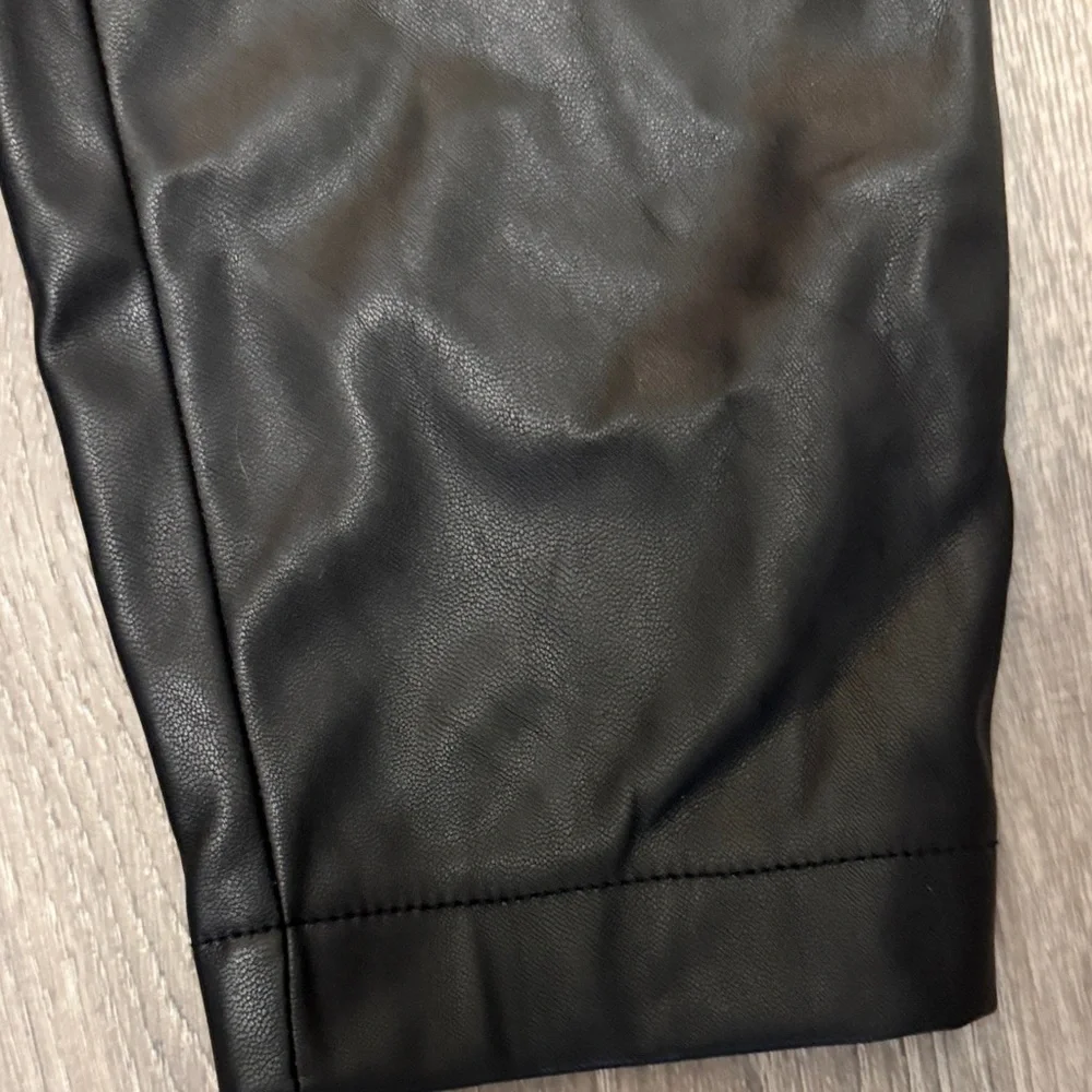 Elegant Black Faux Leather Pants - Picture 2 of 6